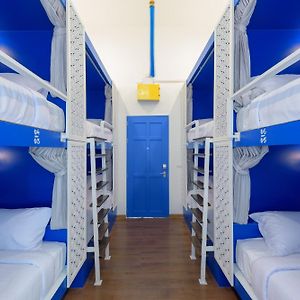 Dormitory Room Mixed