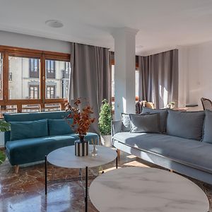 Tuguest Gran Via 42