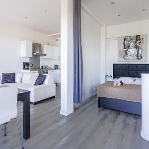 Studio La Joconde By Interhome