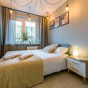 Appartement à 3 Chambres à Coucher