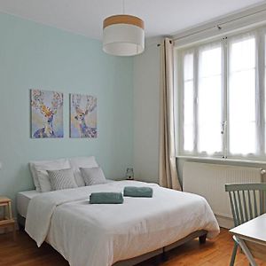 Appartement à 2 Chambres à Coucher