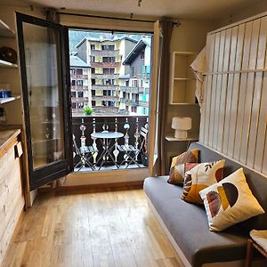 Central Chamonix-sud studio ski-apt