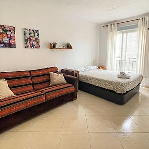 Couples Nest in Malaga!