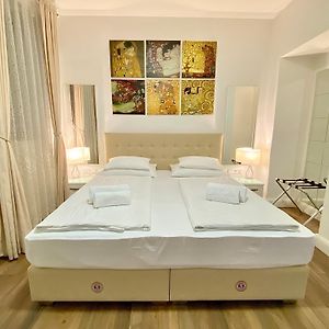 Studio Standarde Lit King-Size