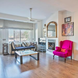 Appartement à 3 Chambres à Coucher