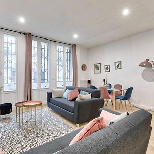 Appartement à 3 Chambres à Coucher