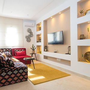 Appartement à 2 Chambres à Coucher
