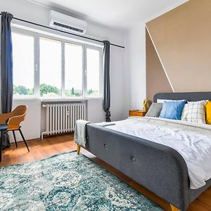 Chambre Budgétée Lit King-Size