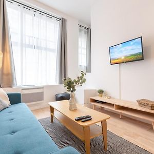 Appartement à 2 Chambres à Coucher