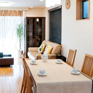 Villa à 3 Chambres à Coucher