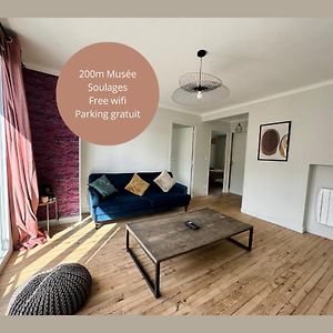 Appartement à 3 Chambres à Coucher