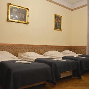 Appartement à 3 Chambres à Coucher