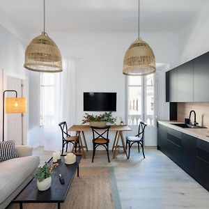 Appartement à 3 Chambres à Coucher
