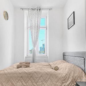 Appartement à 2 Chambres à Coucher