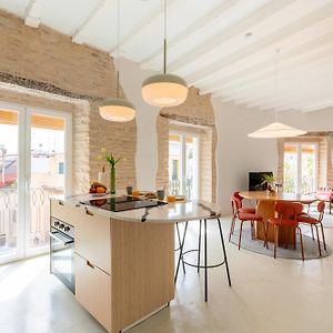 Appartement à 3 Chambres à Coucher