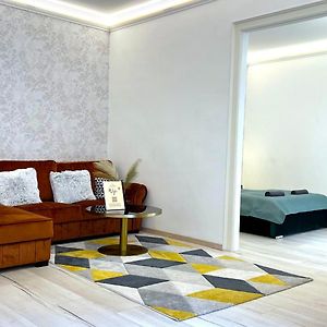 N24 Apartments By Small Home Budapest