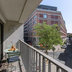 Comfortable Studio With Terrace In Antwerp