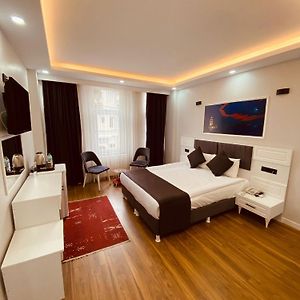 Hodegon Suite Hotel