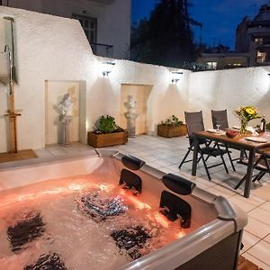 Kg Acropolis Escape Spa Apartment