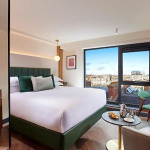 Chambre Skyline Lit King-Size