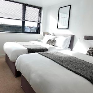 Appartement à 2 Chambres à Coucher
