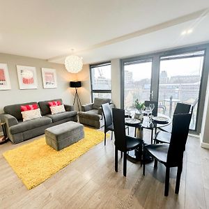 Appartement à 3 Chambres à Coucher