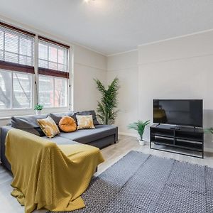 Spacious 1 Bed Apartment- Close To Kings Cross Station