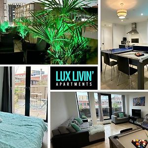 Lux Livin' Apartments - Luxury 2 Bed Apartment With Sky Garden