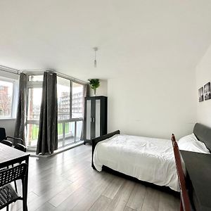 Appartement à 3 Chambres à Coucher