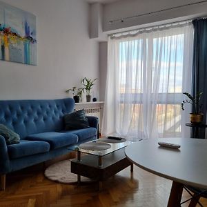 Chlodna Place Apartment