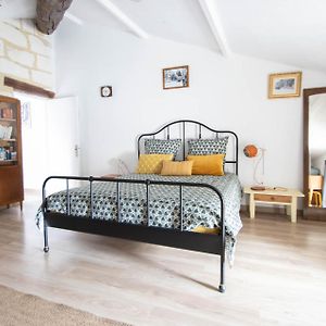 Chambre D'Hotes Les Cypres De L'Ile