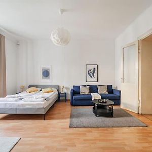Appartement à 2 Chambres à Coucher