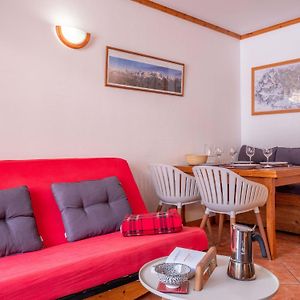 Petite Jardin: Residence Via des Traz B