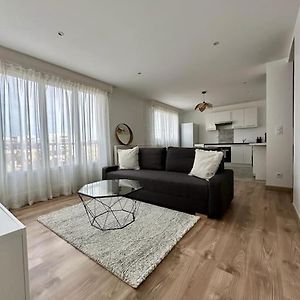 Appartement à 2 Chambres à Coucher