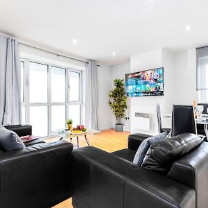 Appartement à 2 Chambres à Coucher