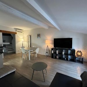 Appartement à 2 Chambres à Coucher