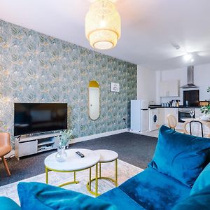 Appartement à 2 Chambres à Coucher