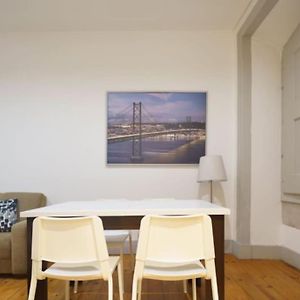 Appartement à 3 Chambres à Coucher