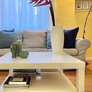 Appartement à 2 Chambres à Coucher