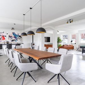 Appartement à 3 Chambres à Coucher