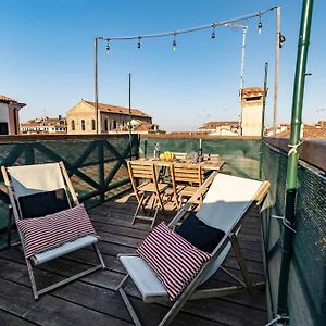 Appartement à 3 Chambres à Coucher