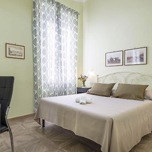 Chambre Standarde Lit Queen-Size