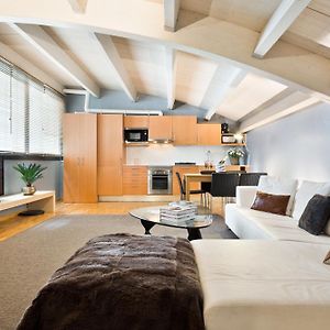 Appartement à 2 Chambres à Coucher