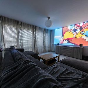 Appartement à 2 Chambres à Coucher