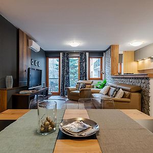 Downtown Peace Apartment