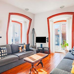 Appartement à 3 Chambres à Coucher