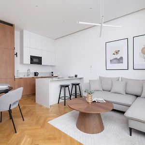 Appartement à 2 Chambres à Coucher