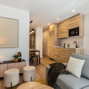 Appartement à 3 Chambres à Coucher