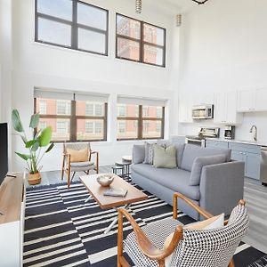 Sonder l 655 Lofts