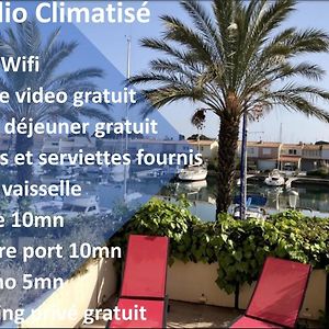 Cap Capistol Studio avec terrasse, vue port